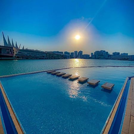Sea Loft Villas Manama Ngoại thất bức ảnh