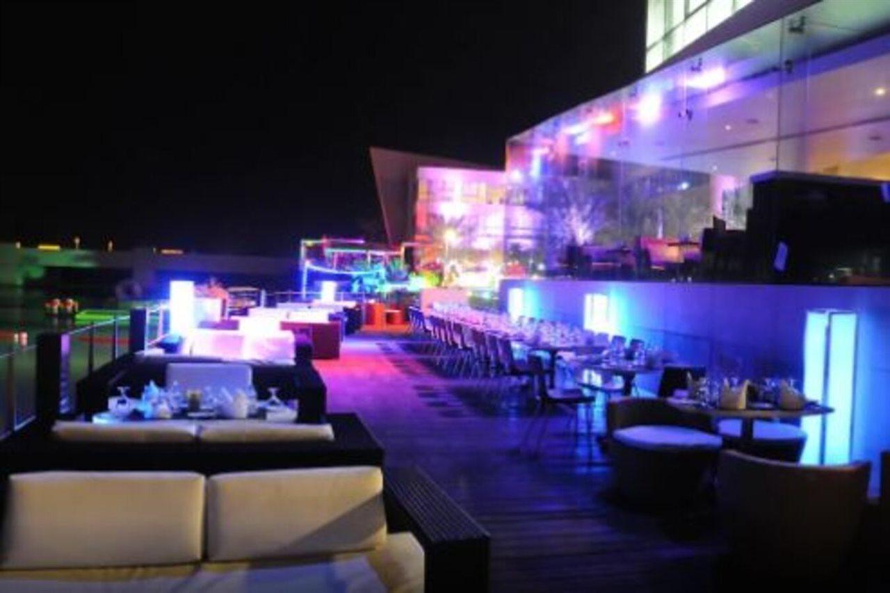 Sea Loft Villas Manama Ngoại thất bức ảnh